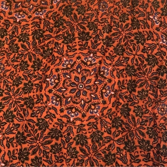 American Eagle Floral Paisley Boho Blouse Tie Front Top embellished size Small - Picture 7 of 8